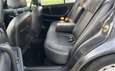 Nissan-Maxima-1989-grey-14