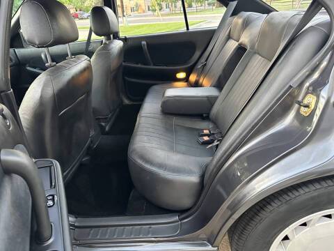 Nissan-Maxima-1989-grey-14