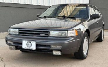 Nissan-Maxima-1989-grey