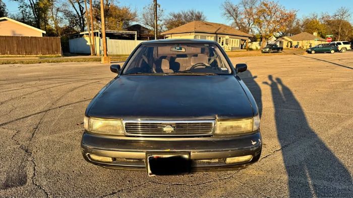 Nissan-Maxima-1993-Gray-Gray-1