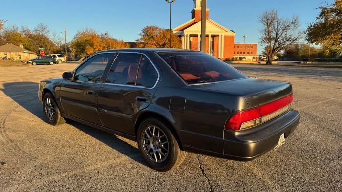 Nissan-Maxima-1993-Gray-Gray-15