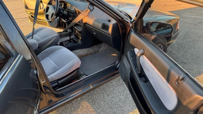 Nissan-Maxima-1993-Gray-Gray-6