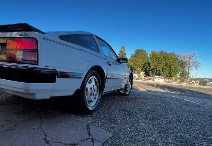 Nissan-Other-1984-White-1