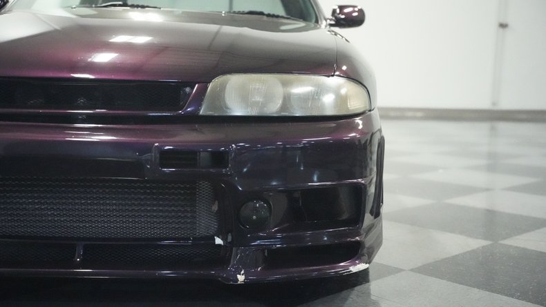 Nissan-Other-1993-Midnight-Purple-Meta-Gray-32