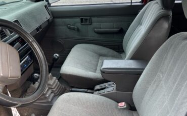 Nissan-Pathfinder-1992-12