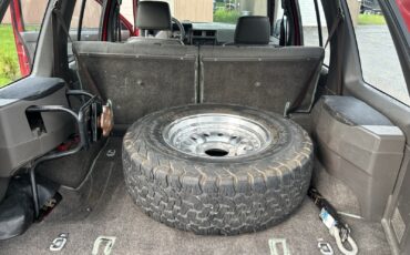 Nissan-Pathfinder-1992-14