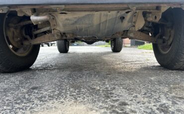 Nissan-Pathfinder-1992-23