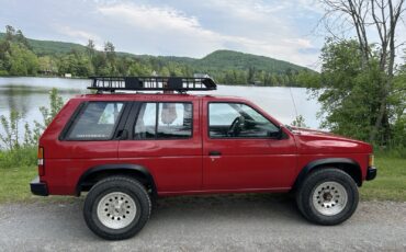 Nissan-Pathfinder-1992