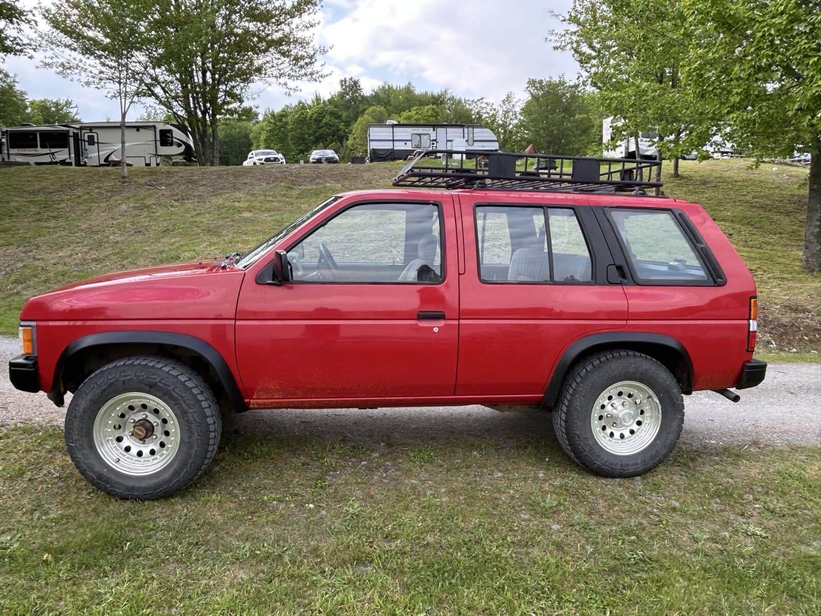 Nissan-Pathfinder-1992-5