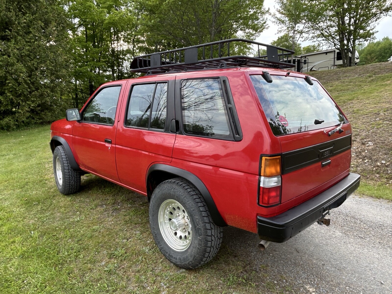 Nissan-Pathfinder-1992-7