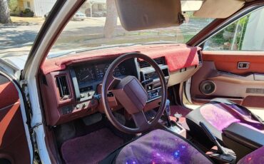 Nissan-Pathfinder-1992-white-7