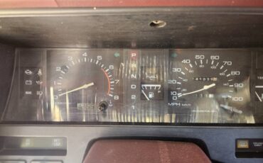 Nissan-Pathfinder-1992-white-9