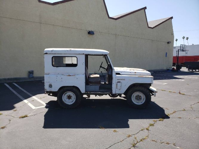 Nissan-Patrol-1964-White-12