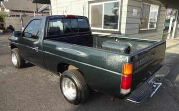 Nissan-Pickup-xe-1994-green-2