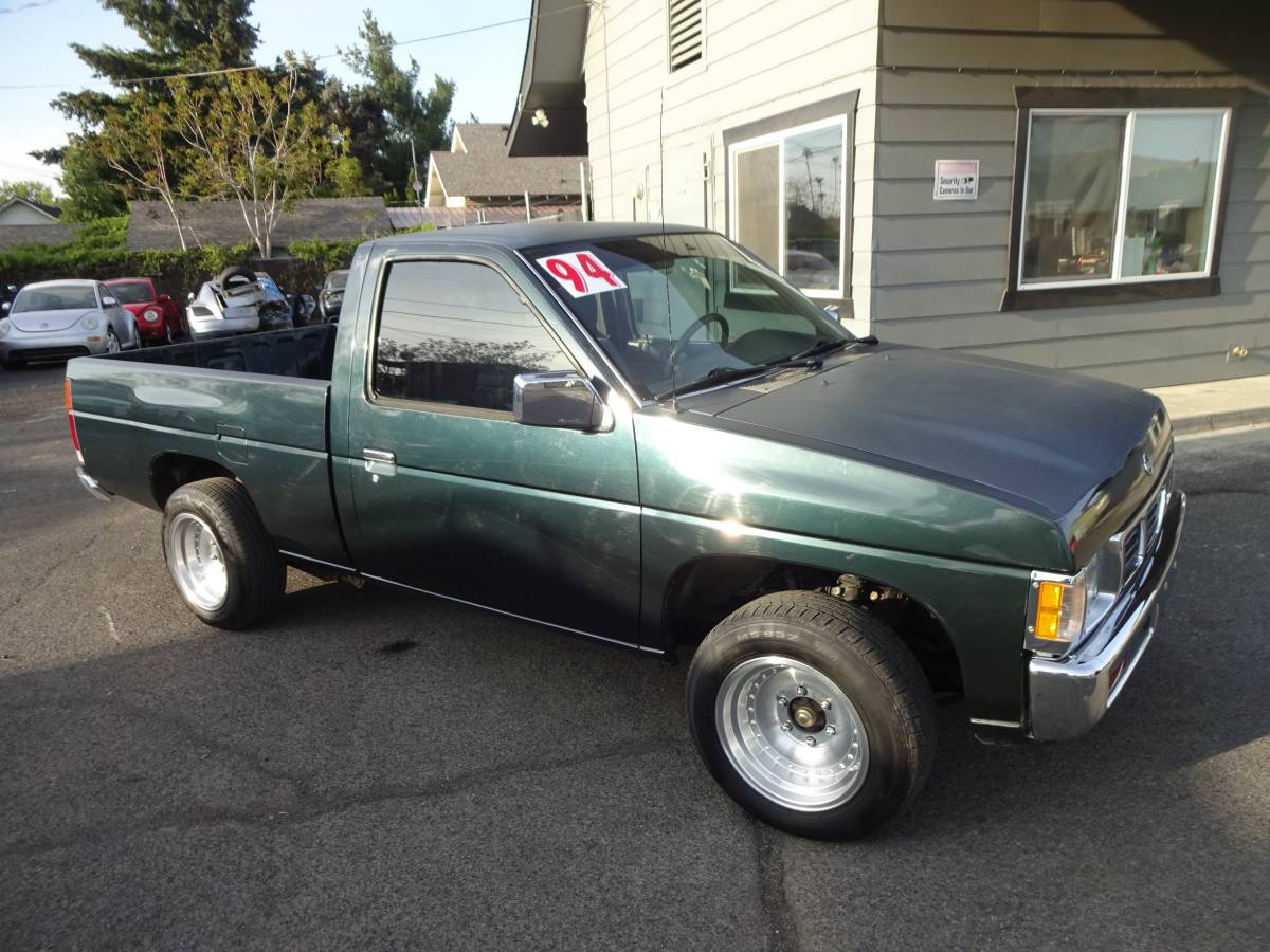 Nissan-Pickup-xe-1994-green-4