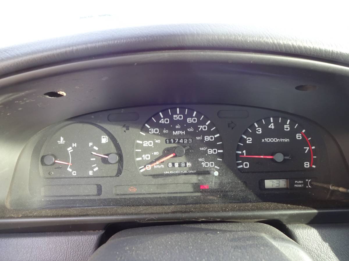 Nissan-Pickup-xe-1994-green-9