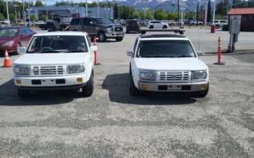 Nissan-Rasheen-1995-white-1