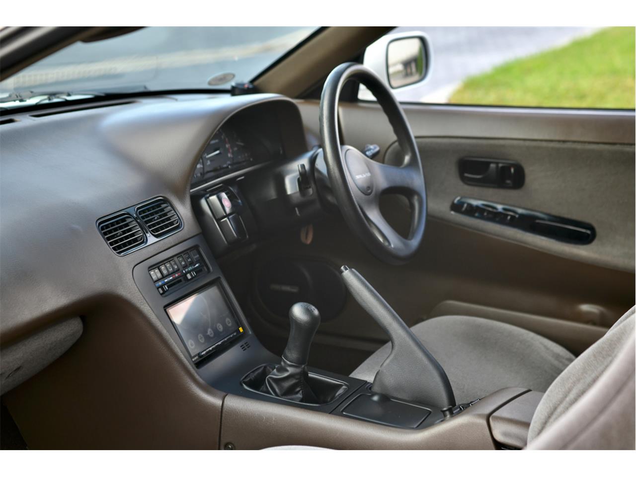 Nissan-Silvia-1990-White-Brown-12