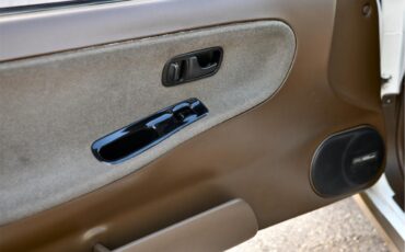 Nissan-Silvia-1990-White-Brown-17