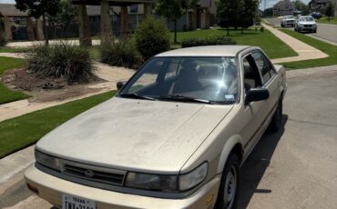 Nissan-Stanza-1991
