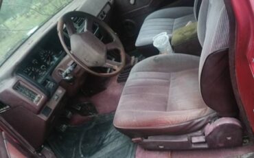 Nissan-Truck-xe-1993-red-2