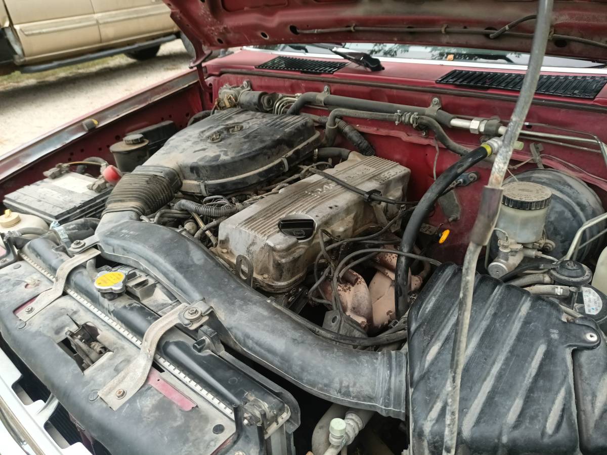 Nissan-Truck-xe-1993-red-6
