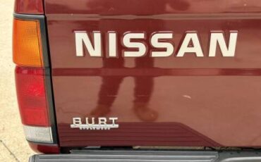 Nissan-Truck-xe-1995-red-18