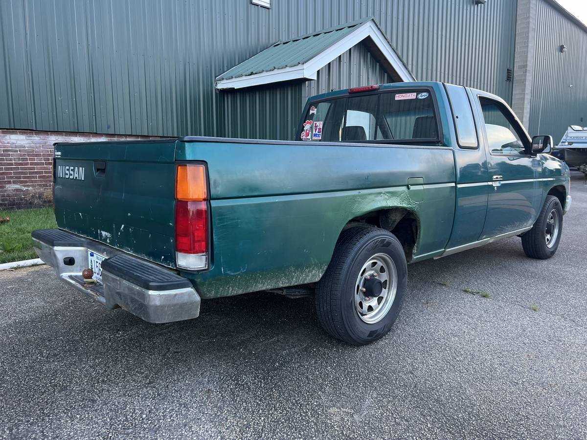 Nissan-d21-hardbody-1995-4