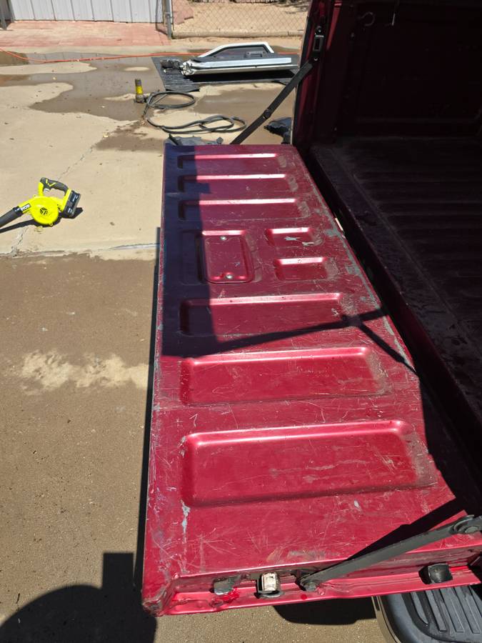 Nissan-hardbody-pickup-1994-red-11