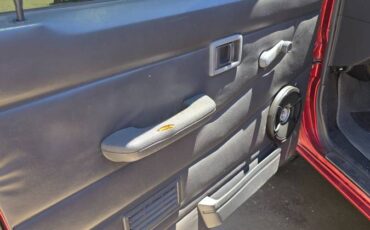 Nissan-hardbody-pickup-1994-red-8