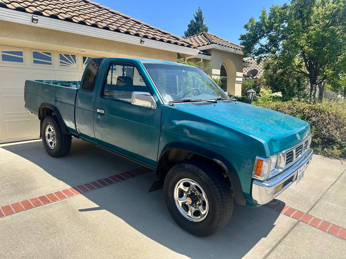 Nissan-hardbody-pickup-1995-green-1