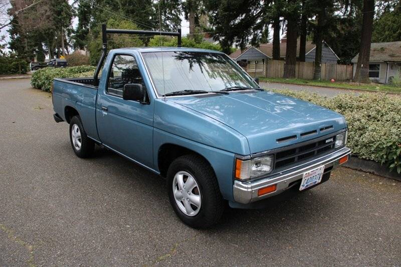 Nissan-other-pickups-1989-blue-1