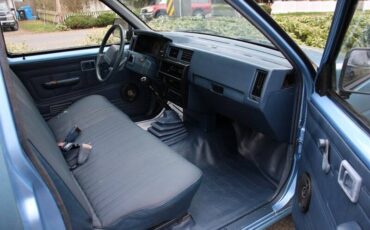 Nissan-other-pickups-1989-blue-11
