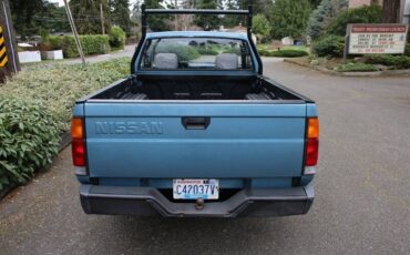 Nissan-other-pickups-1989-blue-8