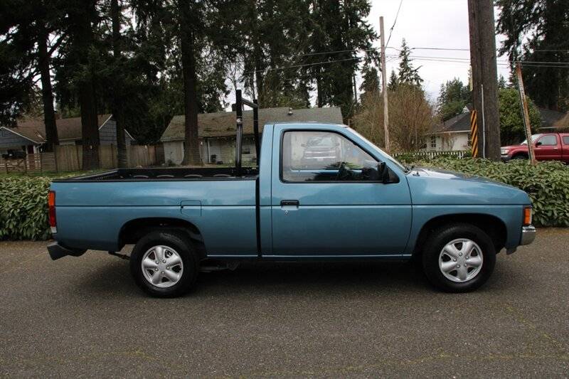 Nissan-other-pickups-1989-blue-9