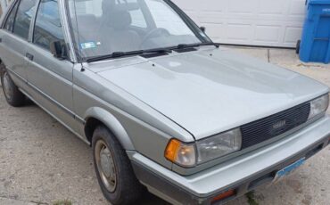 Nissan-sentra-1990-grey-3