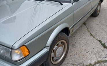Nissan-sentra-1990-grey