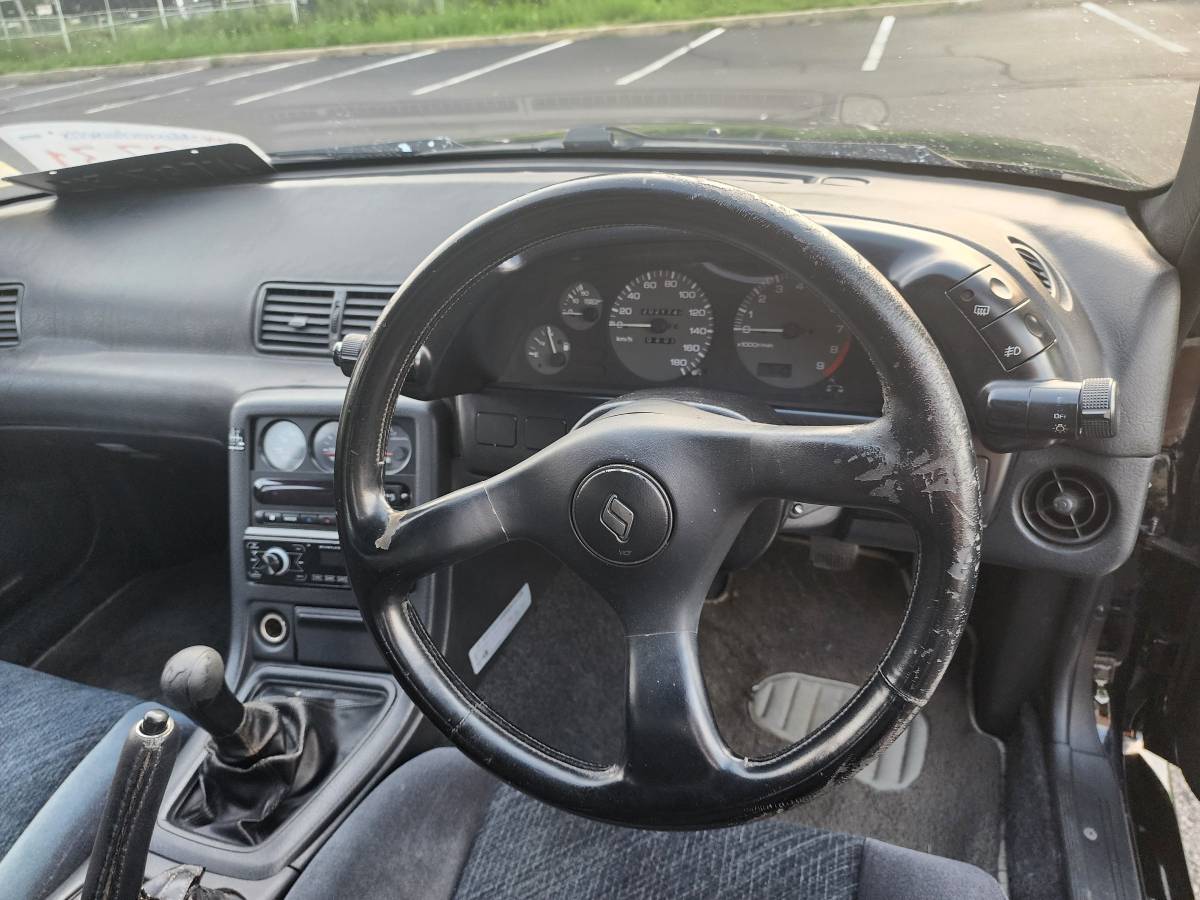 Nissan-skyline-1991-black-15