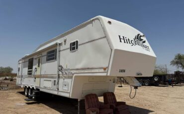 Nuwa-hitchhicker-1995-white-5