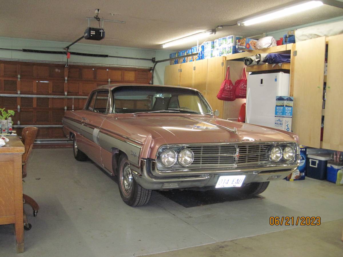 Olds-starfire-1962-custom-14