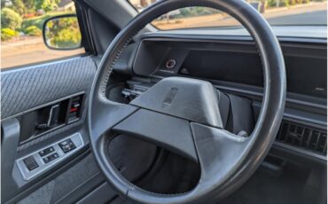 Oldsmobile-2-dr-sedan-1988-silver-gray-17