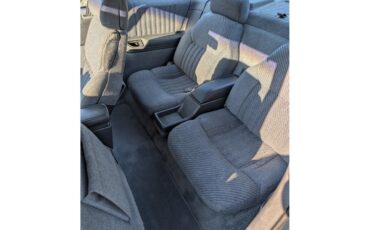 Oldsmobile-2-dr-sedan-1988-silver-gray-29