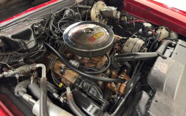 Oldsmobile-442-1967-Spanish-Red-Black-37
