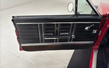 Oldsmobile-442-1967-Spanish-Red-Black-44