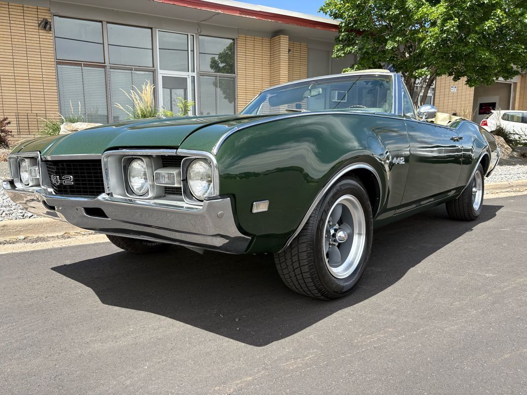 Oldsmobile-442-1968-20