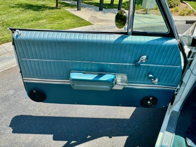 Oldsmobile-442-1968-Provincial-WhiteBla-Blue-14