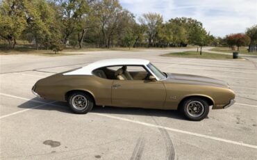 Oldsmobile-442-1970-Gold-Gold-1