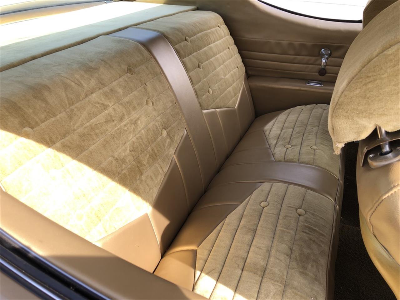 Oldsmobile-442-1970-Gold-Gold-8