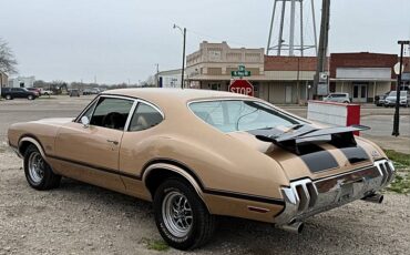 Oldsmobile-442-1970-custom-2
