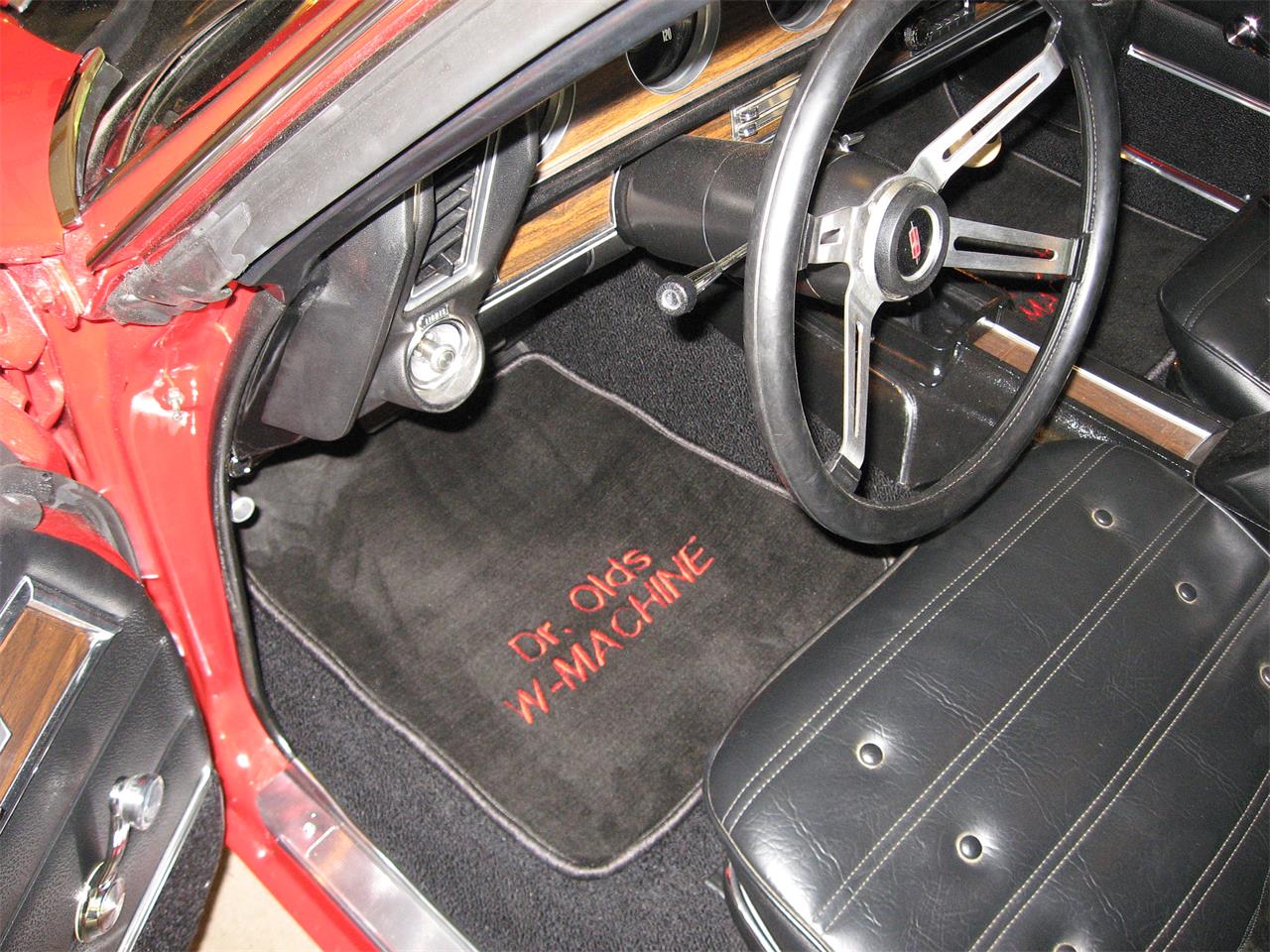 Oldsmobile-442-w-30-1971-Matador-Red-Black-15